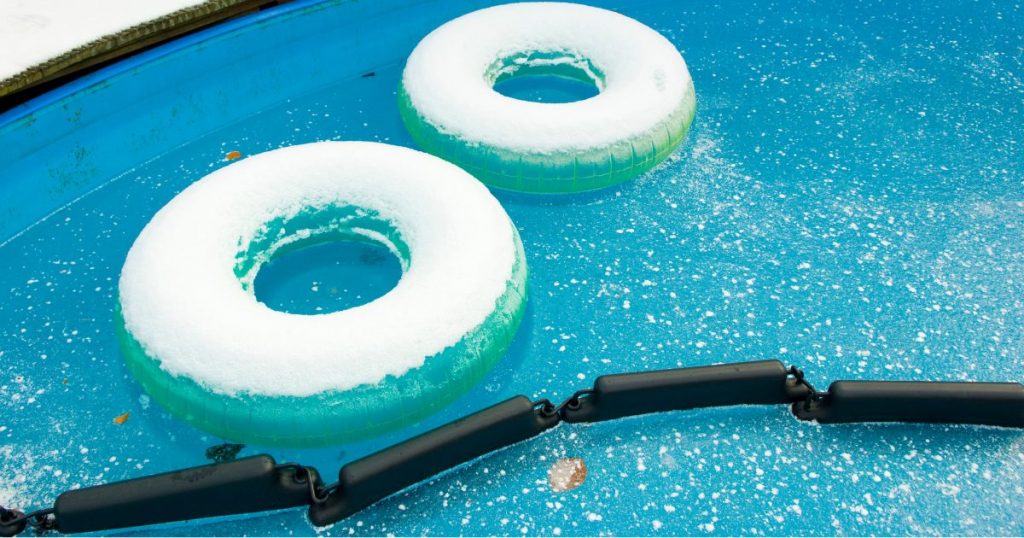 Flotteurs d'hivernage de piscine : combien en mettre ?