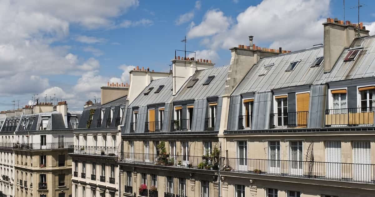 Toit mansardé à la parisienne