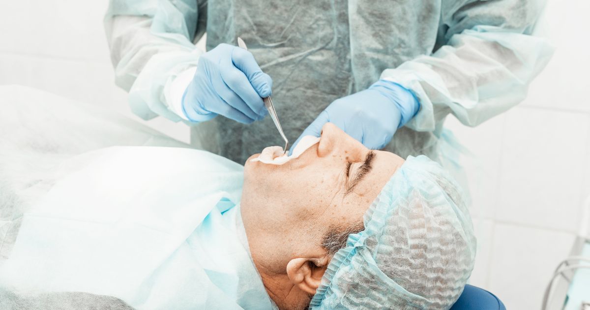 Tandprothese laten plaatsen bij tandarts